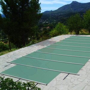 Walter Walu Pool Evolution Bar supported safety cover 4,9 x 11,4 m square swiss green